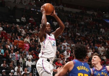 巴特勒解禁难破热火困局！曝球队内部不希望他留下